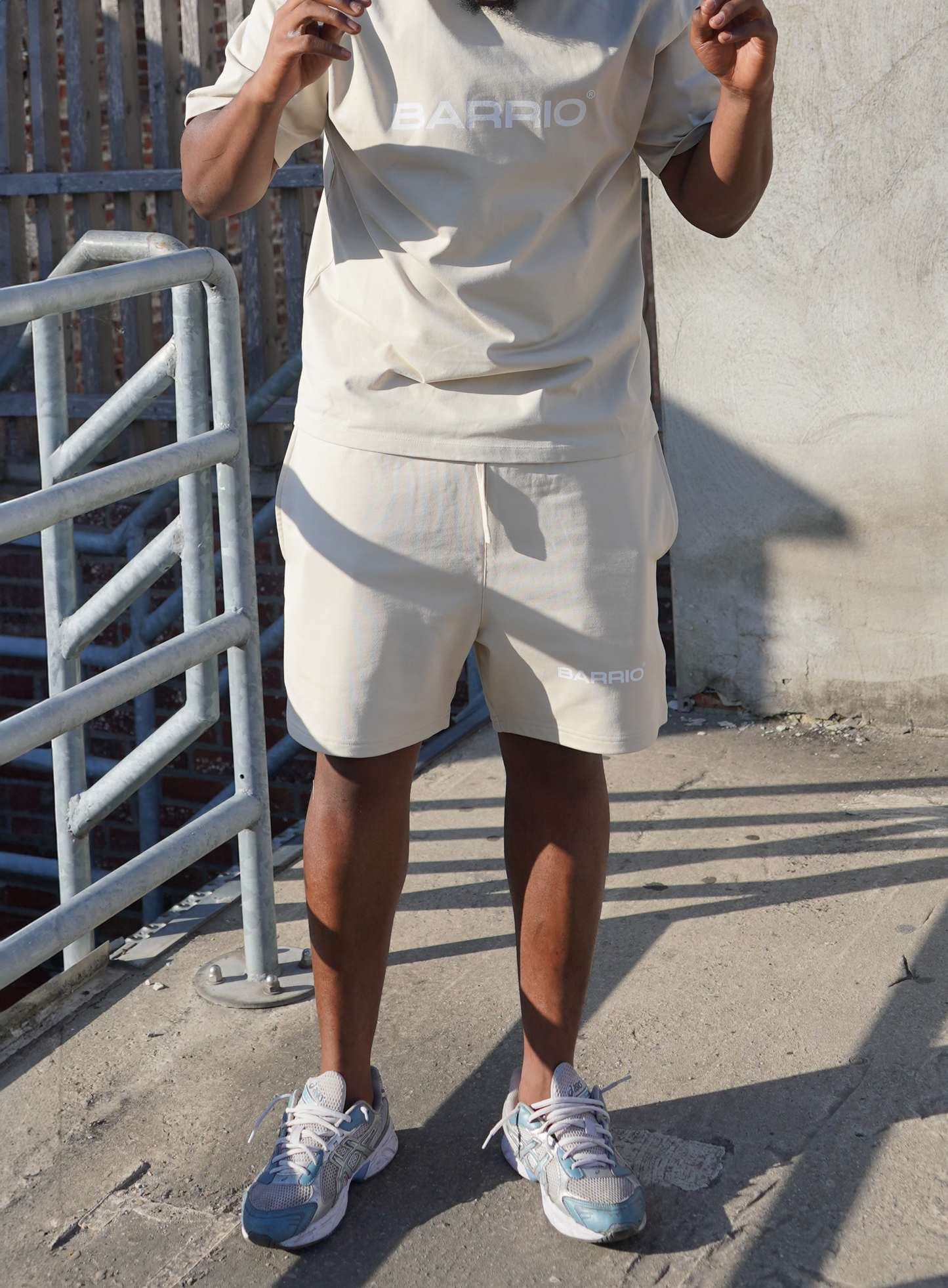 Barrio Essential Pastel Grey Short