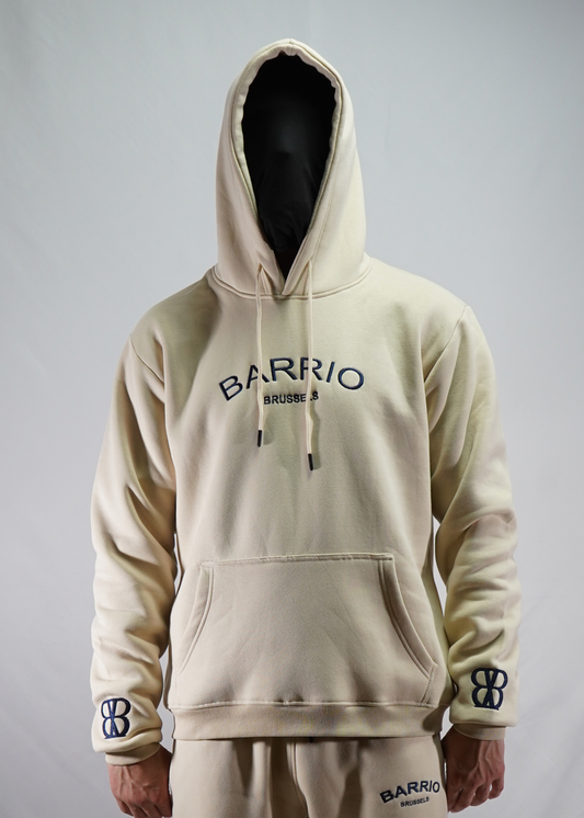 Cremefarbener Kapuzenpullover