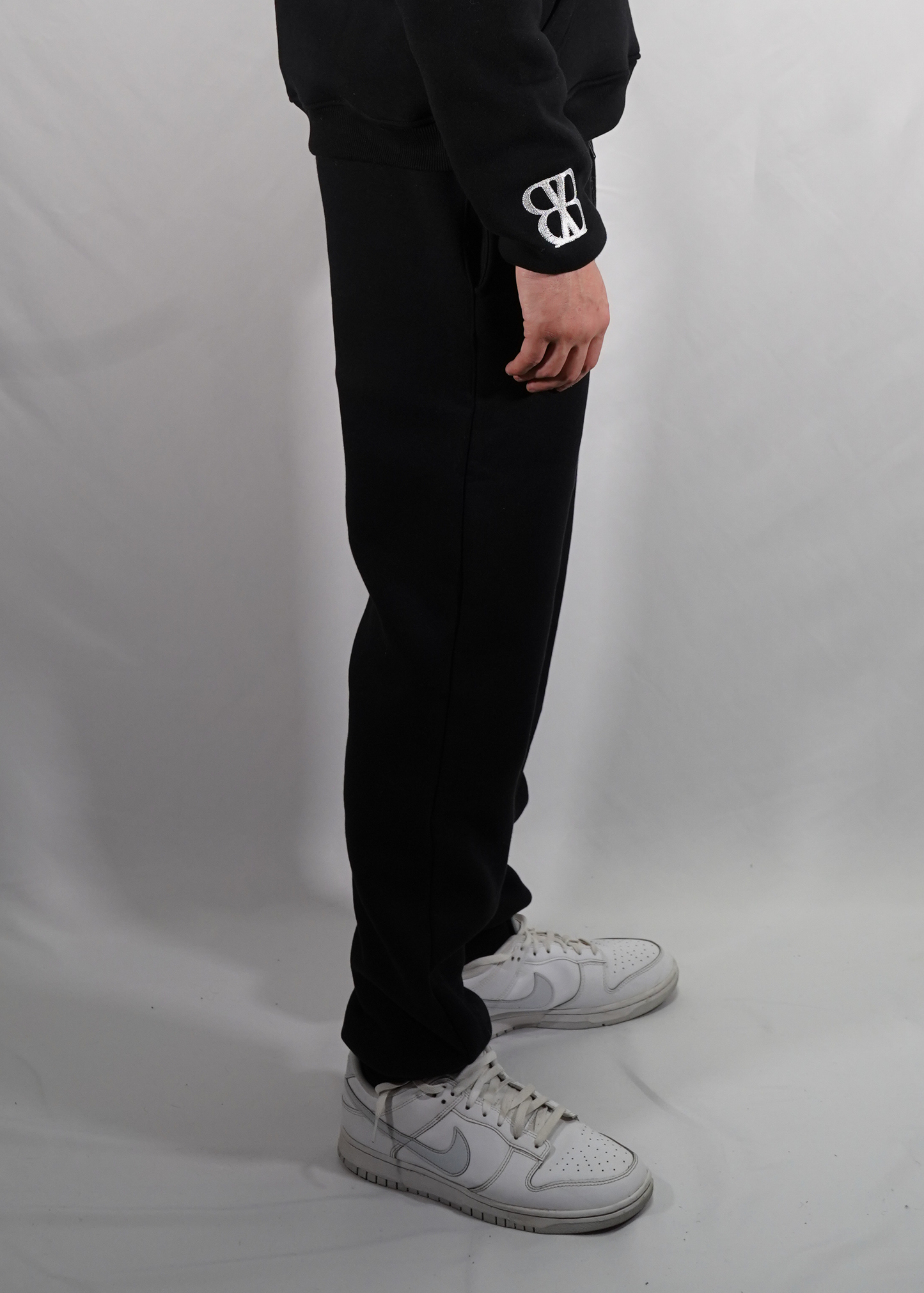 Schwarze Jogginghose