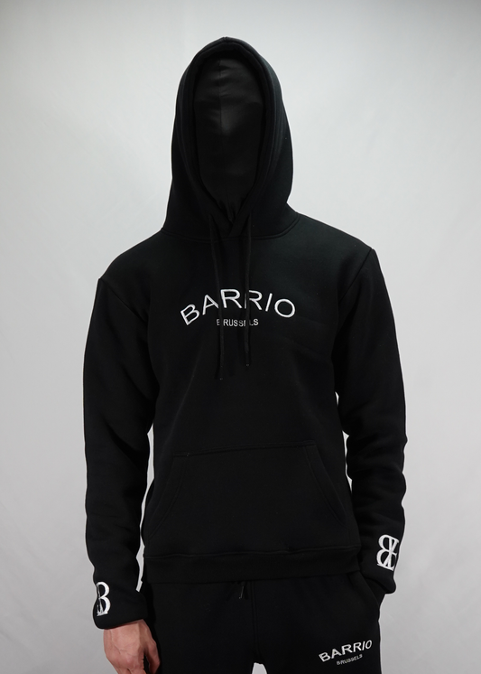 Schwarzer Kapuzenpullover