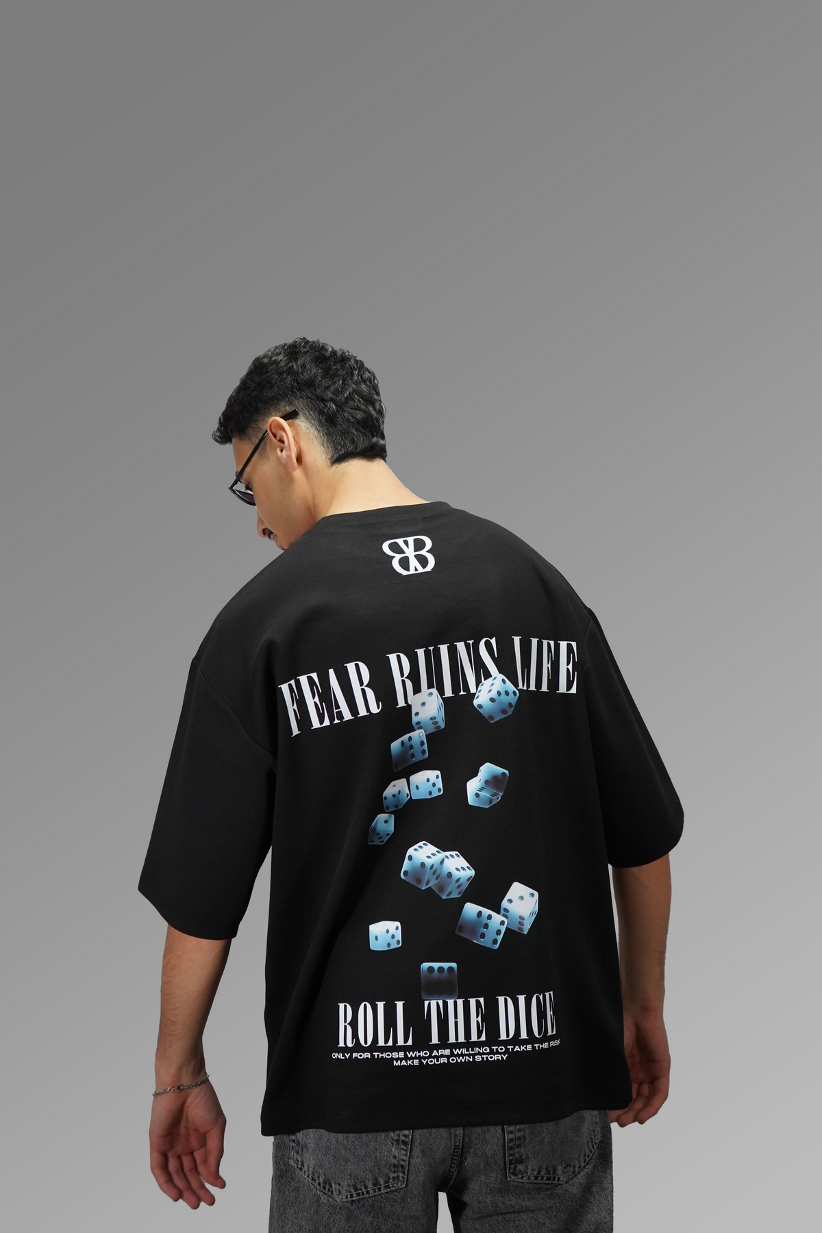 T-shirt zwart | Roll The Dice
